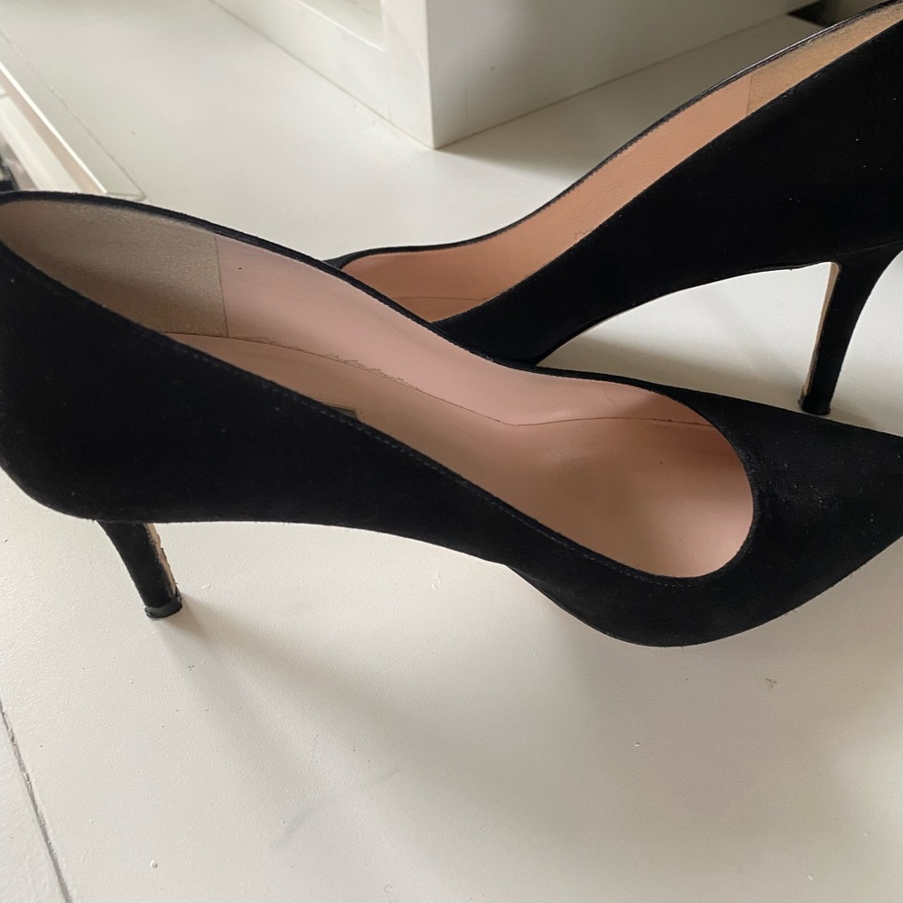 Jessica Parker Designer shoes in black suede